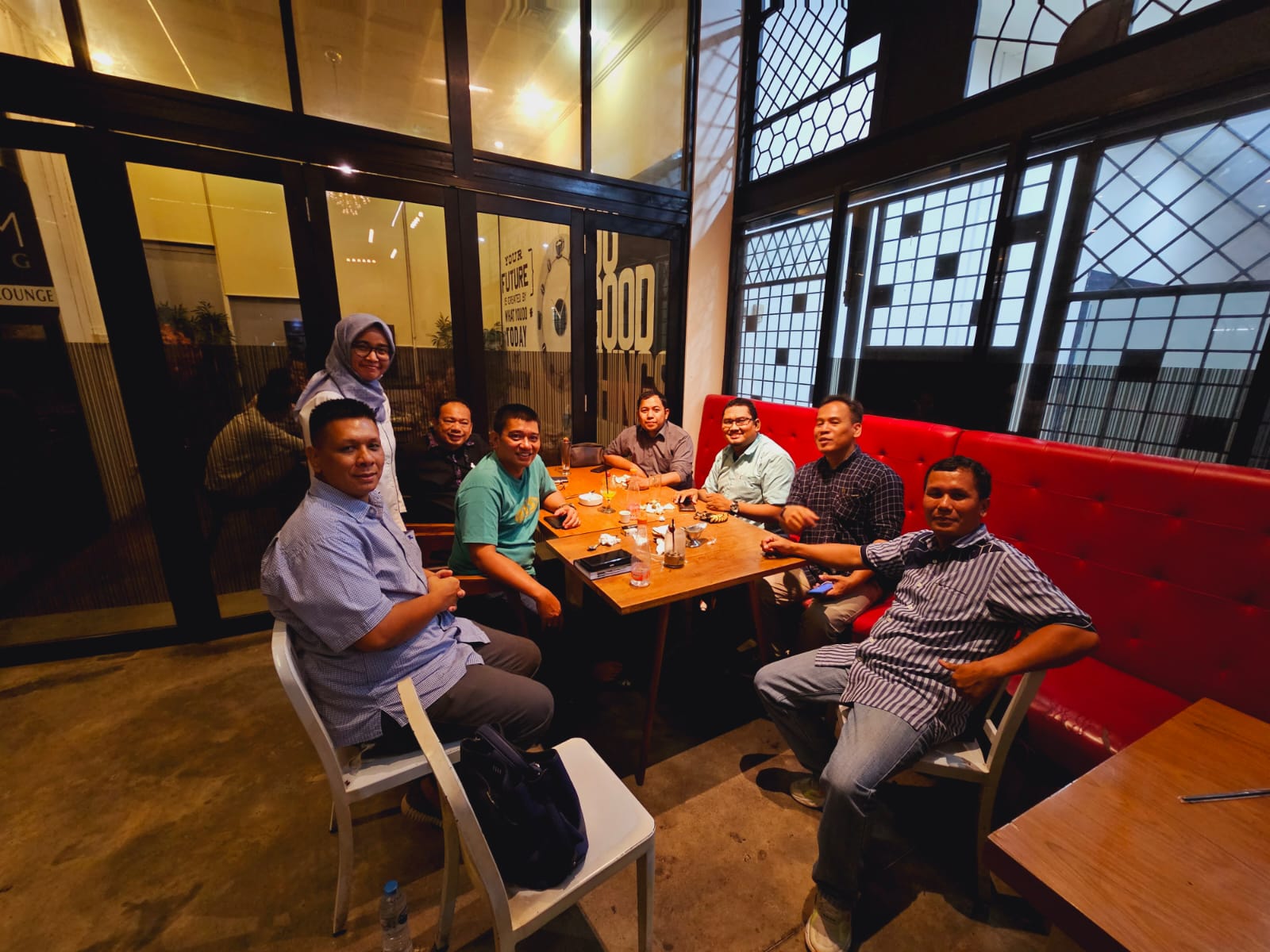 Aktivitas profesional EFBA Consulting
