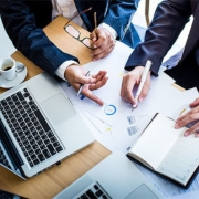 Panduan Memilih Konsultan Bisnis untuk Mengoptimalkan Keuangan Perusahaan